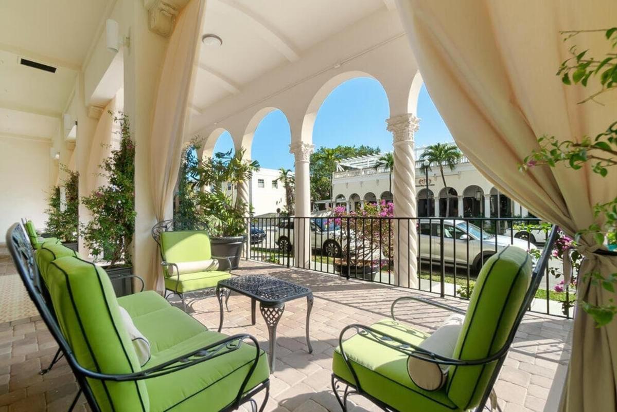 King Bed Mermaid Suite - Heart Of Palm Beach, Free Parking Included Buitenkant foto
